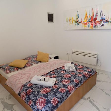 Apartment Leporiz Porec Bagian luar foto