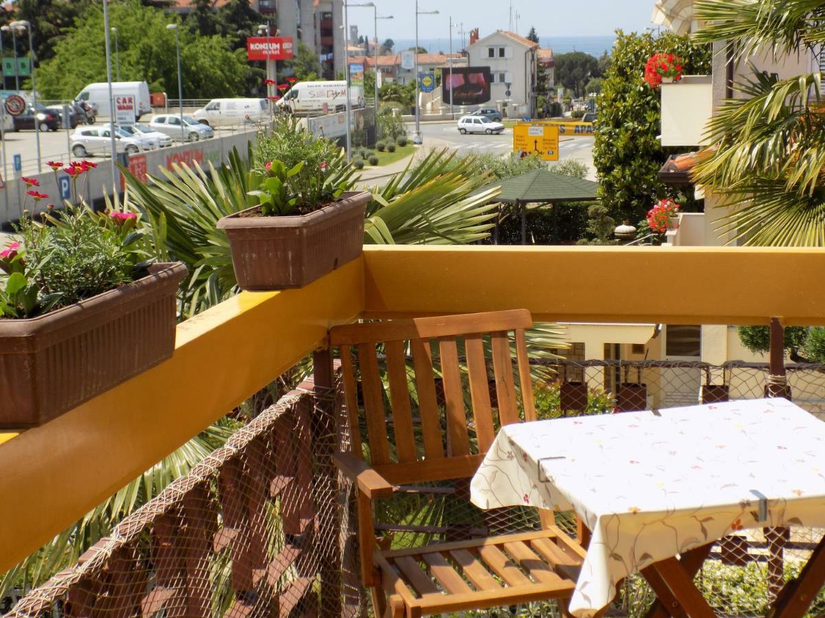 Apartment Leporiz Porec Bagian luar foto